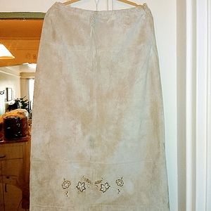 🌟Nubuck Suede Denim & Co.  Pure Suede cream ankle length skirt Size L